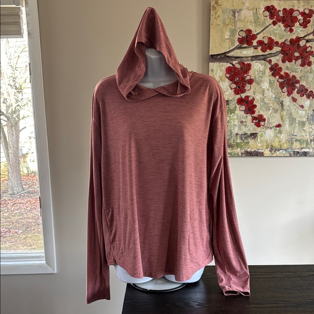 Old Navy active breathe on lightweight hoodie w thumbholes